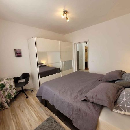 Apartment In Liganj 35613 Lovran Eksteriør bilde